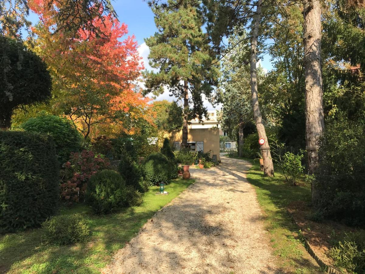 Studio Fond De Jardin Palaiseau Exterior photo